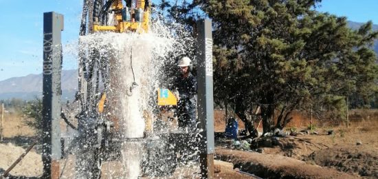 perforacion de pozos profundos extraccion de agua bombas agua subterraneas napas